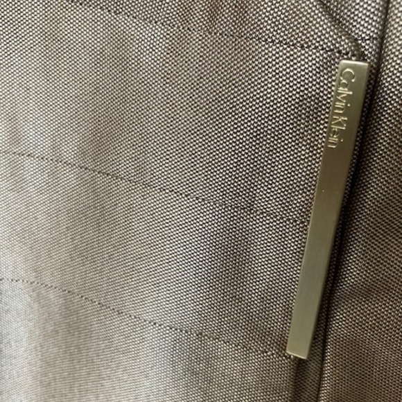 Gorgeous classic Calvin Klein midi dress - Picture 3 of 10